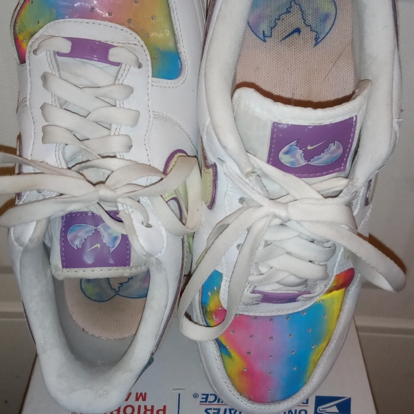 Nike Shoes - Women White Nike Easter Egg Edition Sneakers (size 8.5)